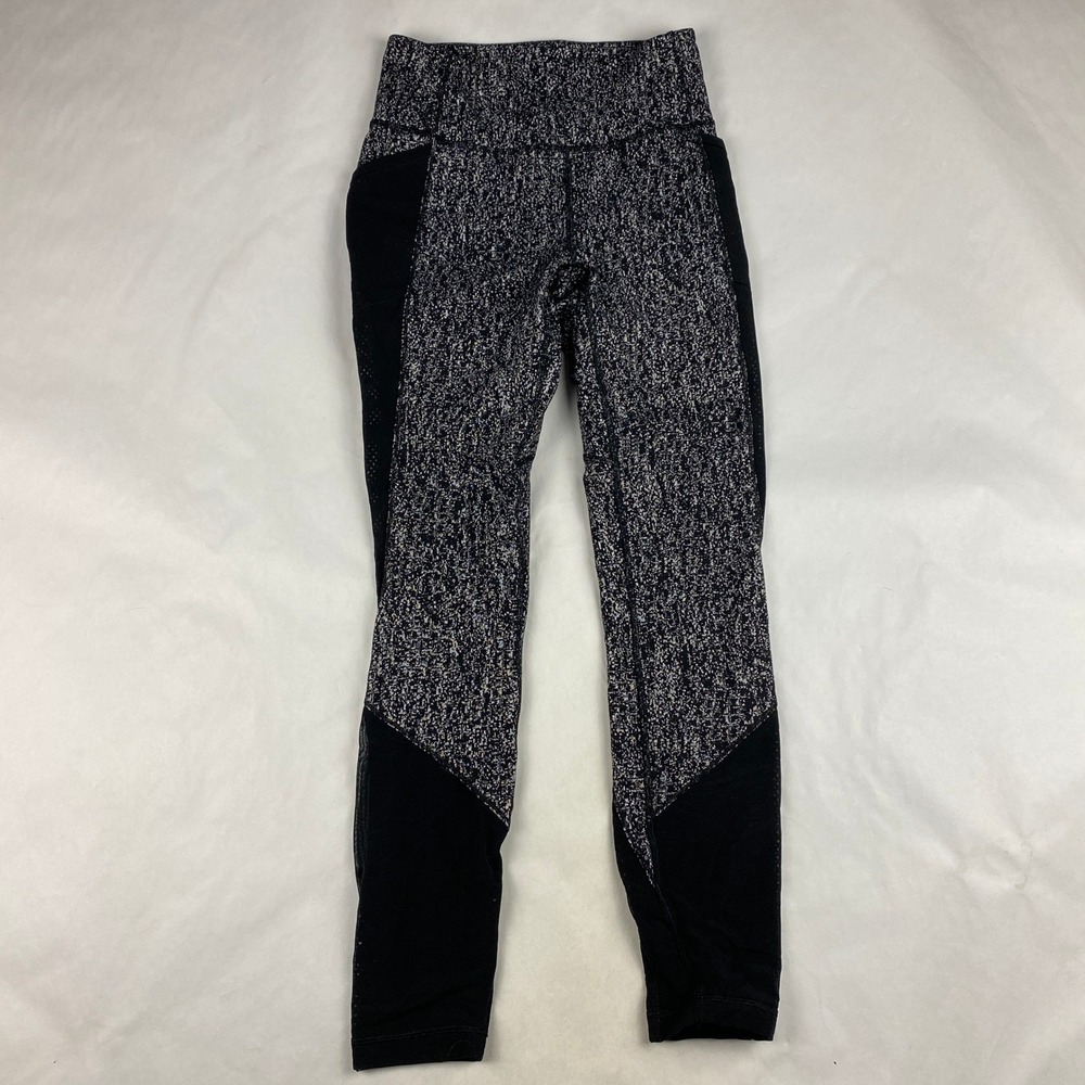 Lululemon Leggings Women's Size 2* Black White